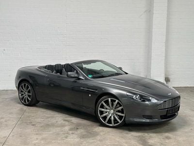 Aston Martin DB9