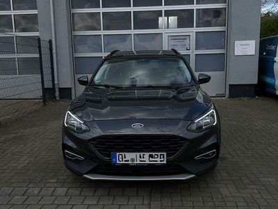 Usata Ford Focus Active 150 CV (110 kW) 2022 Grigio Berlina