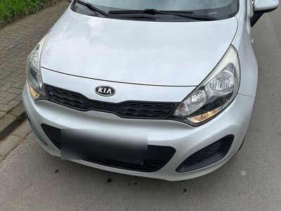 gebraucht Kia Rio 1.2 Klima/ZV/ 1.Hand TÜV 02/2025