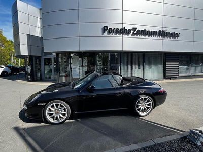 Second-hand Porsche 997 Black Edition 345 CP (253 kW) 2011 Negru Cabrio