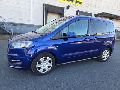 Gebraucht Ford Tourneo Courier Ambiente 101 PS (74 kW) 2017 Blau Van / Kleinbus