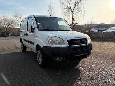 Weiß Gebraucht 2008 Fiat Doblò Van / Kleinbus | 1.650 € (Guter Preis)