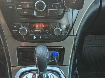 Gebraucht Opel Insignia 163 PS (119 kW) 2009 Grau Kombi
