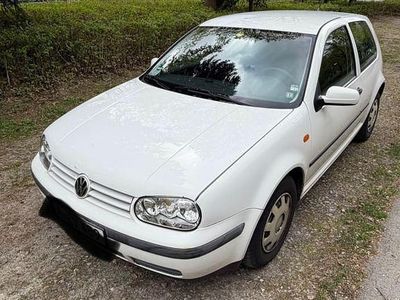 Occasion VW Golf III Basis 75 PK (55 kW) 1998 Wit Sedan