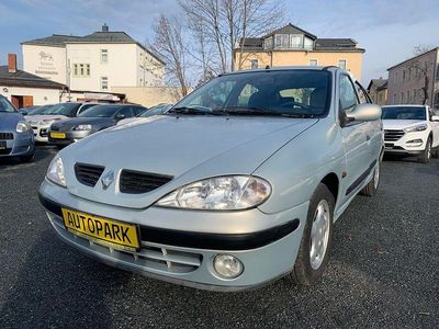 Gebraucht Renault Mégane II 95 PS (69 kW) 2002 Beige Limousine