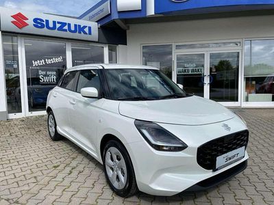 Gebraucht Suzuki Swift Comfort 83 PS (61 kW) 2025 Weiß Kleinwagen
