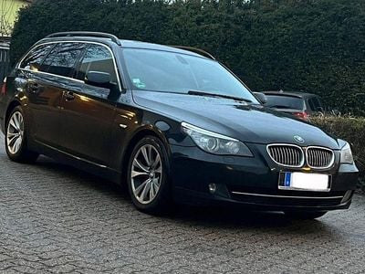 Second-hand BMW 525 Exclusive 197 CP (144 kW) 2009 Negru Break