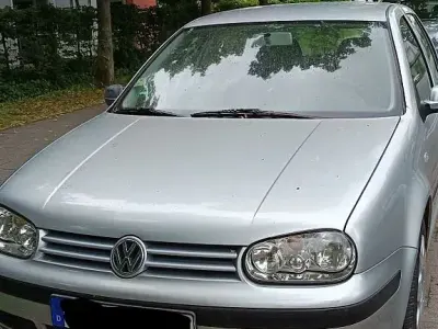 Gebraucht VW Golf IV Edition 75 PS (55 kW) 2001 Silber Limousine