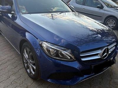 Gebraucht Mercedes C180 Edition 156 PS (114 kW) 2016 Blau Limousine