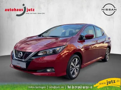Brugt Nissan Leaf Acenta 110 kW (150 HK) 2021 Rød Hatchback