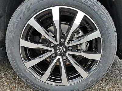 Nouă VW T7 Edition 180 CP (132 kW) 2026 Portocaliu Van