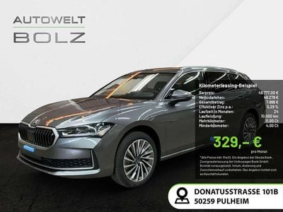 Nuova Skoda Superb LAURIN & KLEMENT 193 CV (141 kW) 2026 Grigio Station wagon