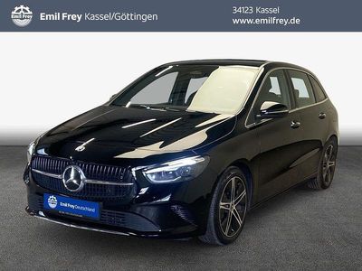 Nachtschwarz Gebraucht 2024 Mercedes B200 Advanced Plus Van / Kleinbus | 32.610 € (Fairer Preis)