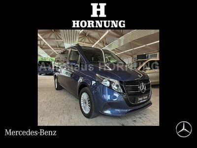Mercedes V220