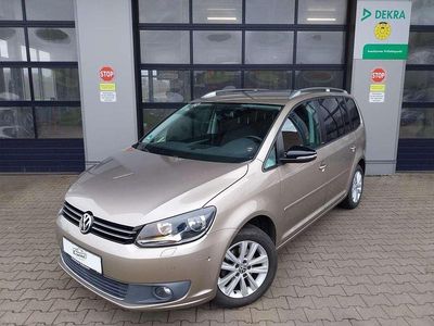 Gebraucht VW Touran Style 105 PS (77 kW) 2012 Titanium beige Van / Kleinbus
