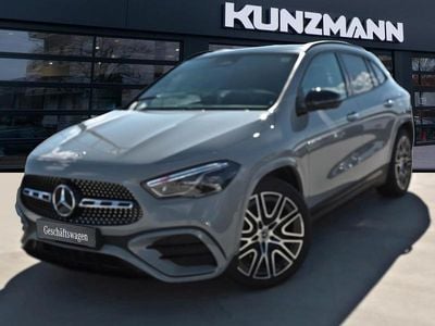 Mercedes GLA220