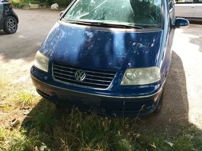 VW Sharan