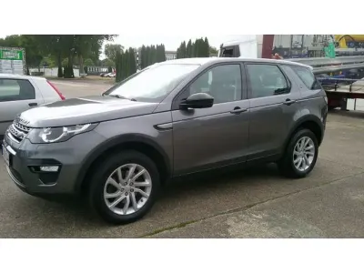 Gebraucht Land Rover Discovery 4 150 PS (110 kW) 2015 Corris grey (metallic) SUV