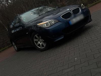 Gebraucht BMW 525 177 PS (130 kW) 2006 Blau Kombi