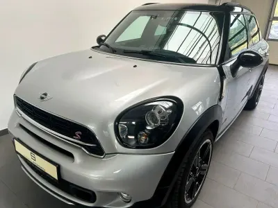 Gebraucht Mini Cooper SD 143 PS (105 kW) 2014 Silber Kleinwagen