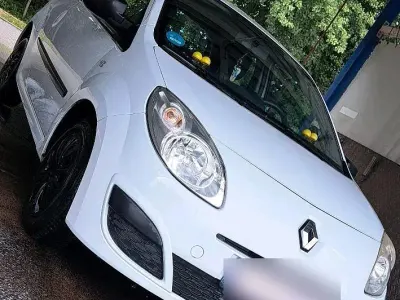 Gebraucht Renault Twingo 42 kW (58 PS) 2026 Weiß Kleinwagen