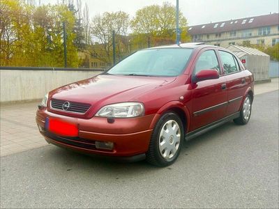 Usata Opel Astra 125 CV (91 kW) 2000 Rosso Berlina