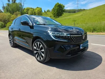 Gebraucht Renault Austral Techno 158 PS (116 kW) 2023 Schwarz SUV