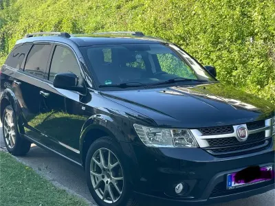 Gebraucht Fiat Freemont Lounge 170 PS (125 kW) 2012 Schwarz SUV