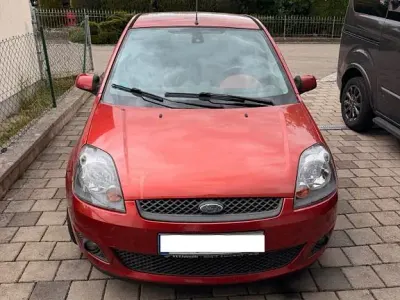 Gebraucht Ford Fiesta Style 80 PS (58 kW) 2007 Rot Kleinwagen