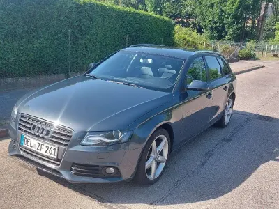Gebraucht Audi A4 Attraction 120 PS (88 kW) 2011 Grau Kombi