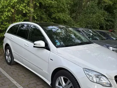 Gebraucht Mercedes R300 190 PS (139 kW) 2011 Van / Kleinbus