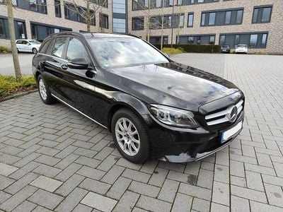 Second-hand Mercedes C200 160 CP (117 kW) 2021 Negru Berlinǎ