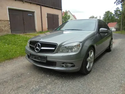 Gebraucht Mercedes C180 156 PS (114 kW) 2009 Limousine