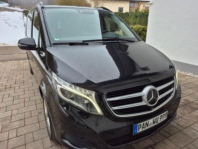 Gebraucht Mercedes V250 Avantgarde Edition 204 PS (150 kW) 2017 Schwarz Van / Kleinbus