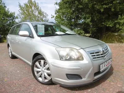 Gebraucht Toyota Avensis 129 PS (94 kW) 2007 Silber Kombi