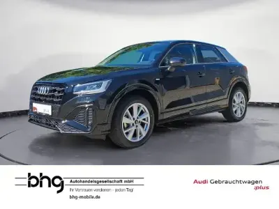 Gebraucht Audi Q2 S-Line 150 PS (110 kW) 2025 Schwarz SUV