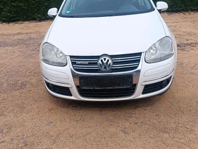 Gebraucht VW Golf VI 105 PS (77 kW) 2009 Weiß Kleinwagen
