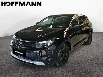 Käytetty Opel Grandland X Elegance 131 HP (96 kW) 2023 Musta Katumaasturi
