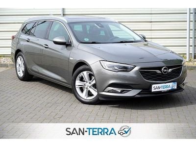 Begagnad Opel Insignia Innovation 209 HK (153 kW) 2018 Grå Kombi