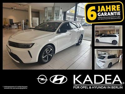 Neu Opel Astra 131 PS (96 kW) 2025 Lack weiss banquise/typ aussen Kombi