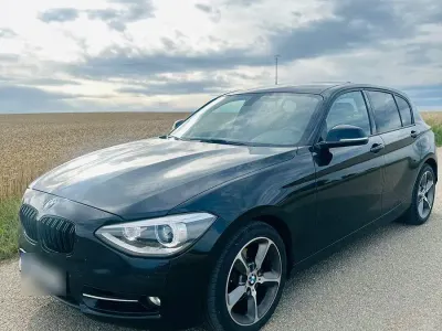 Gebraucht BMW 120 Sport Line 184 PS (135 kW) 2012 Schwarz Kleinwagen