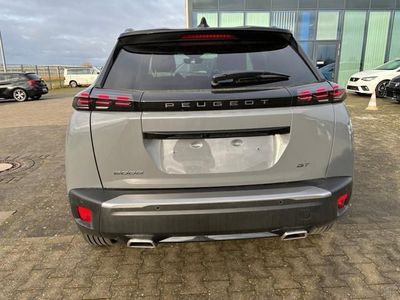 gebraucht Peugeot 2008 Allure 1.2 PureTech 100PS, 17-Zoll-Leichtmetall...