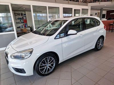 Gebraucht BMW 218 Sport Line 150 PS (110 kW) 2015 Weiß Kombi