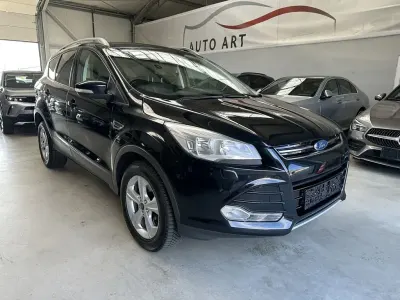 Gebraucht Ford Kuga Titanium 163 PS (119 kW) 2013 Schwarz SUV