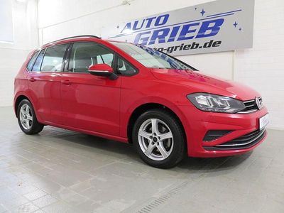Gebraucht VW Golf Sportsvan Comfortline 131 PS (96 kW) 2019 Rot Van / Kleinbus