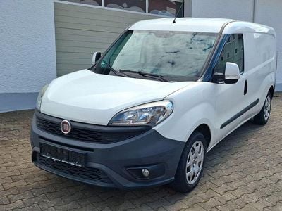 Usata Fiat Doblò 90 CV (66 kW) 2016 Bianco Monovolume