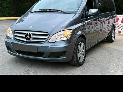 Mercedes Viano