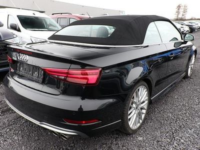 Gebraucht Audi S3 Cabriolet Advanced 300 PS (220 kW) 2019 Mythosschwarz metallic mythosschwarz metallic Cabrio