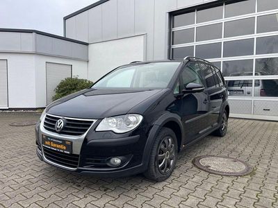 Schwarz Gebraucht 2010 VW Touran Van / Kleinbus | 6.490 € (Fairer Preis)