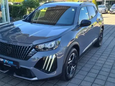 Gebraucht Peugeot 2008 Allure 101 PS (74 kW) 2024 Grau SUV